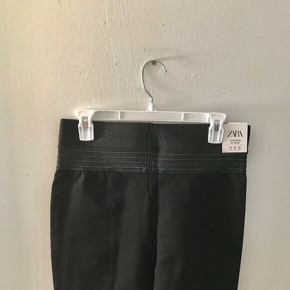 Zara Legging (BLACK) Hi-Rise - Size XL (NEW WITH TAGS) - Picture 2 of 4
